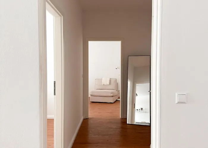 Apartament Nook Design-apartments Mit Kueche, Duschbad, Neben U-bahn Station Aber Ruhig Gelegen *