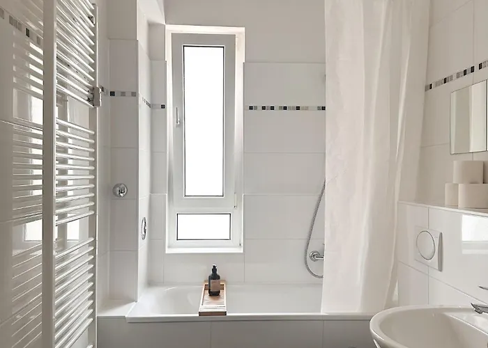 Apartment Nook Design-apartments Mit Kueche, Duschbad, Neben U-bahn Station Aber Ruhig Gelegen Berlin