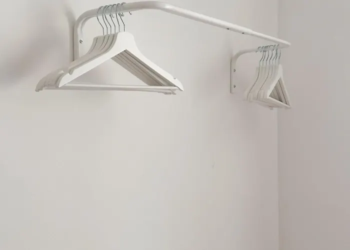 Nook Design-apartments Mit Kueche, Duschbad, Neben U-bahn Station Aber Ruhig Gelegen Apartament Berlin