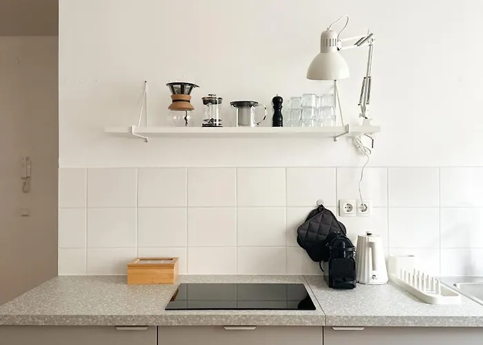 Nook Design-apartments Mit Kueche, Duschbad, Neben U-bahn Station Aber Ruhig Gelegen * Berlin