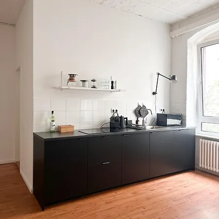 Nook Design-apartments Mit Kueche, Duschbad, Neben U-bahn Station Aber Ruhig Gelegen * Berlin